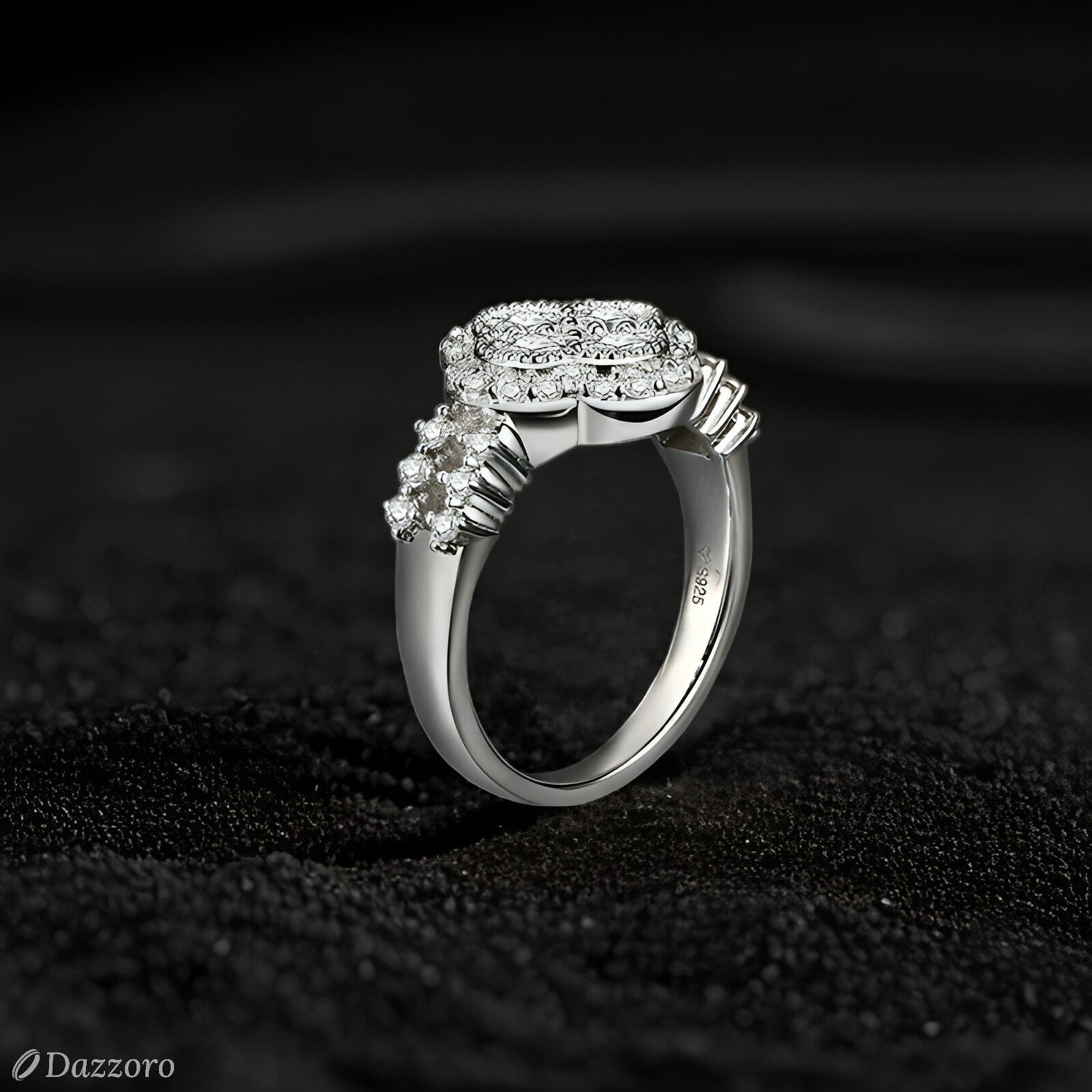 Fleur de Radiance Moissanite Ring | 18K Gold & Sterling Silver
