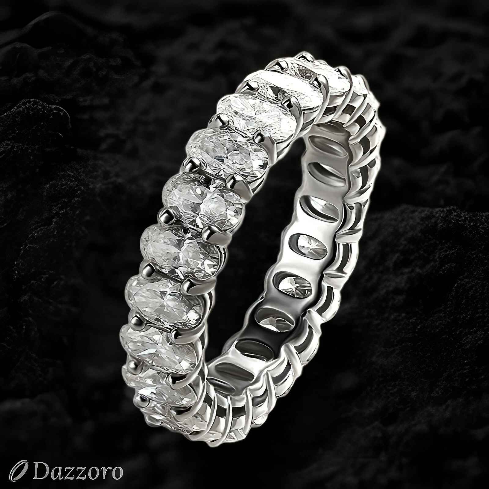 The Vivara Moissanite Ring