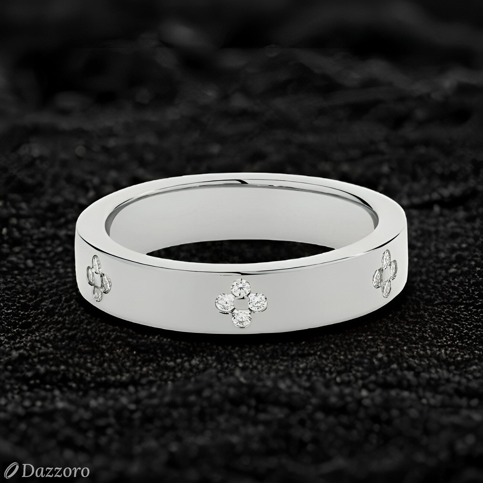 Clover Charm Moissanite Band