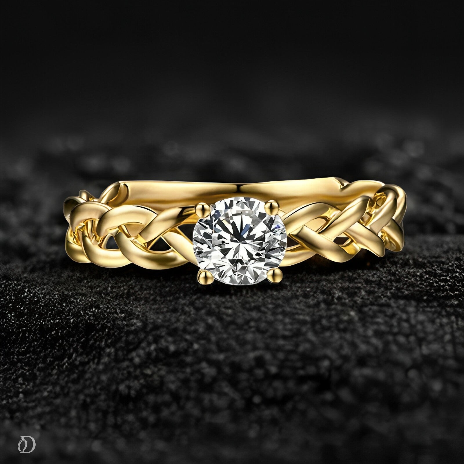 The Solenne Weave Ring