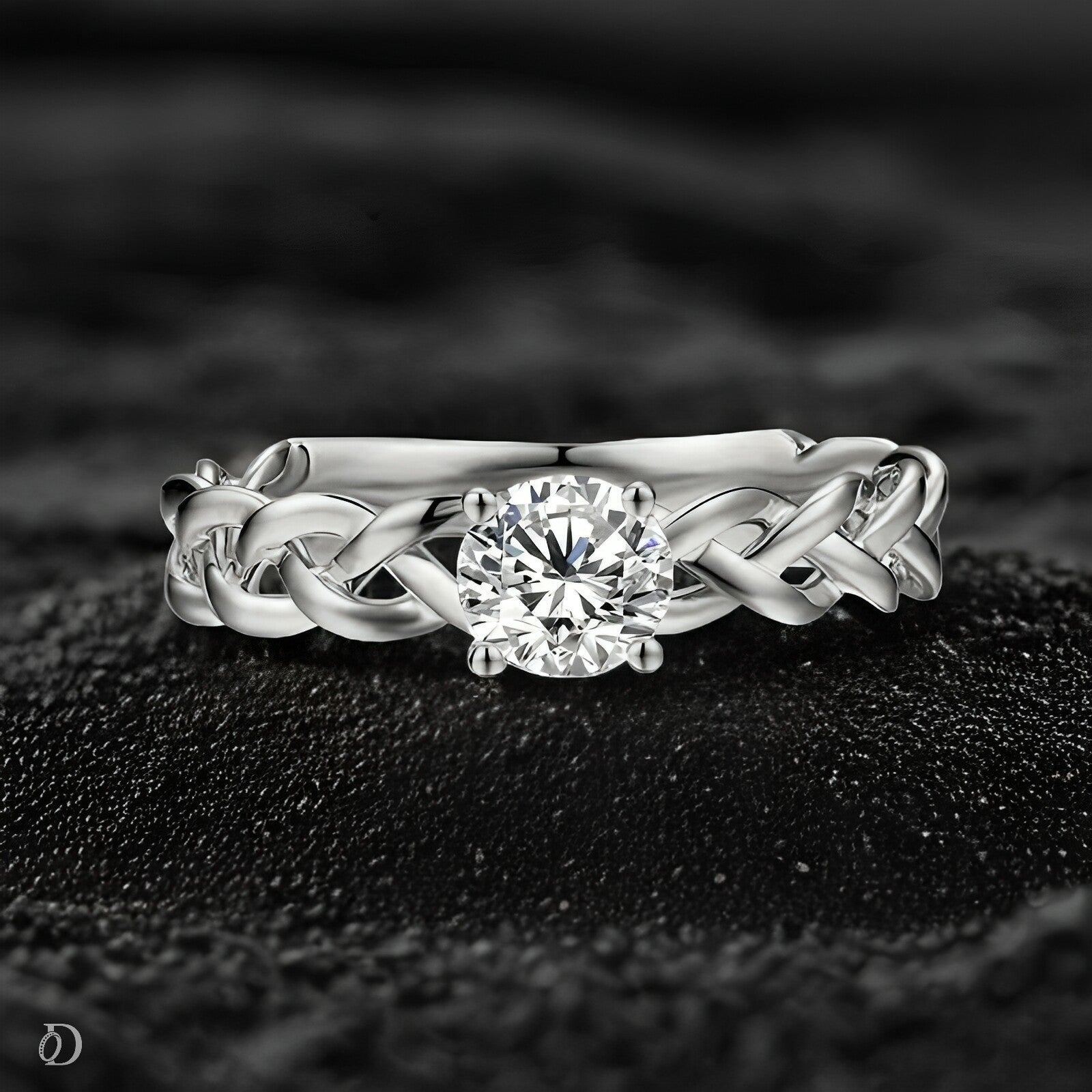 The Solenne Weave Ring