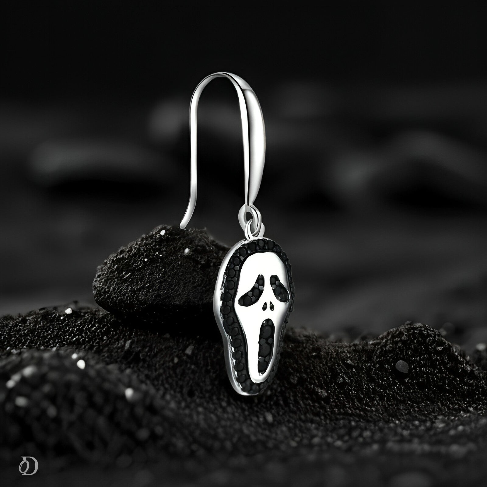 Silenced Echo Moissanite Earrings