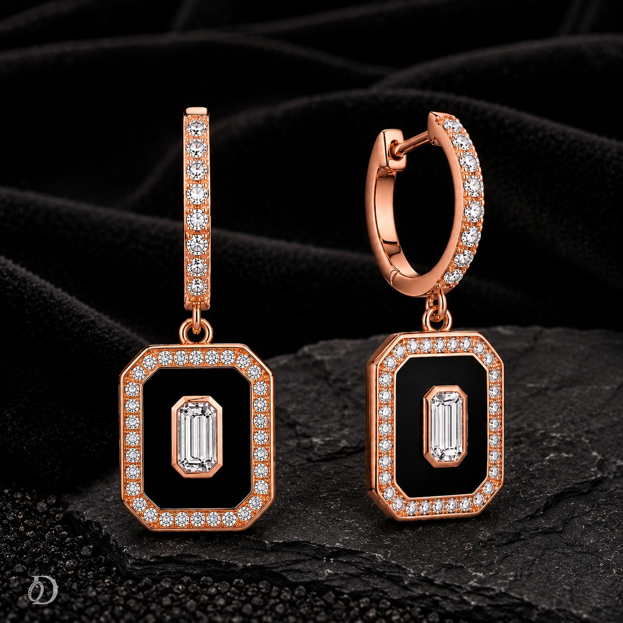 Noir Émeraude Moissanite Earrings